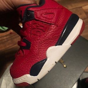 Jordan 4 Fiba Red infant toddler shoes size 5c